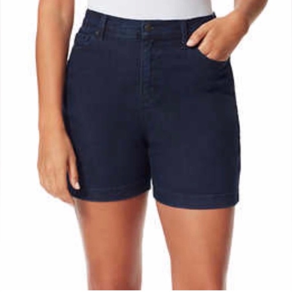 Gloria Vanderbilt NWT Ladies' Amanda Short - Picture 1 of 5